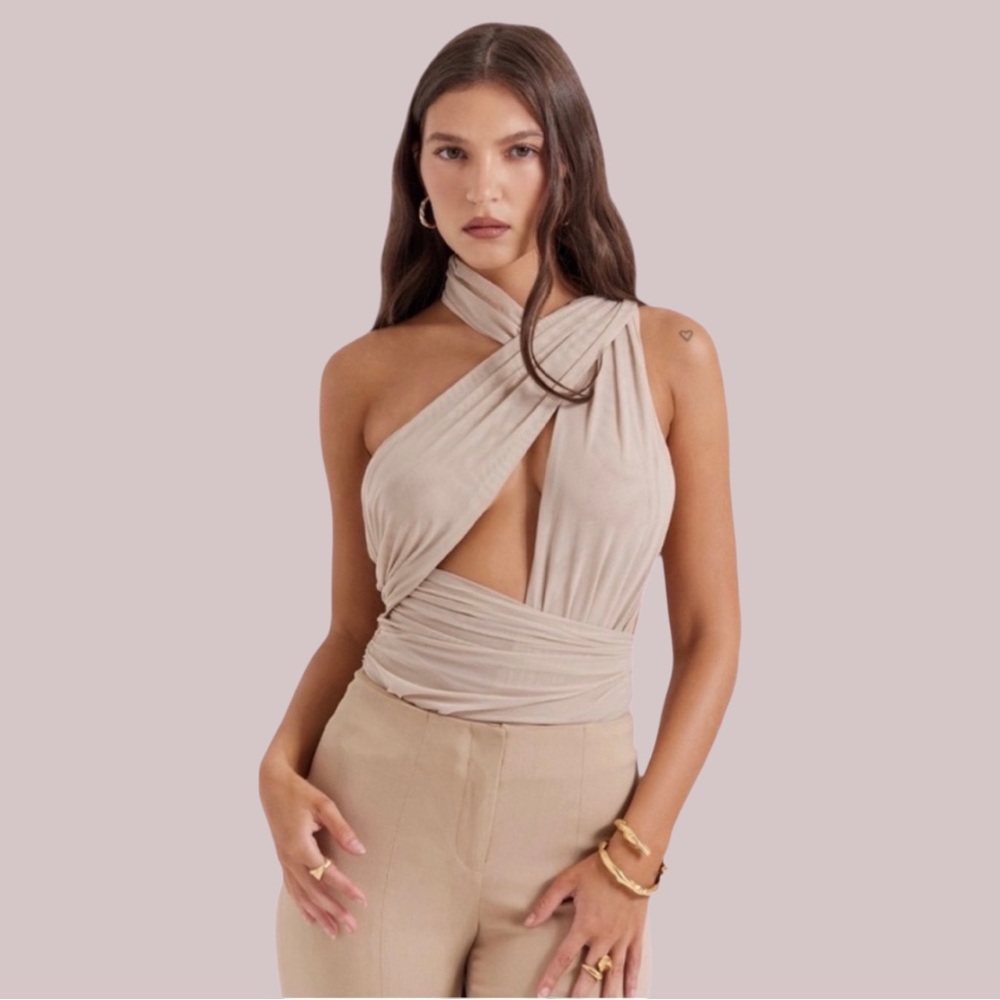 HOUSE OF CB CHEYANNE • NWOT